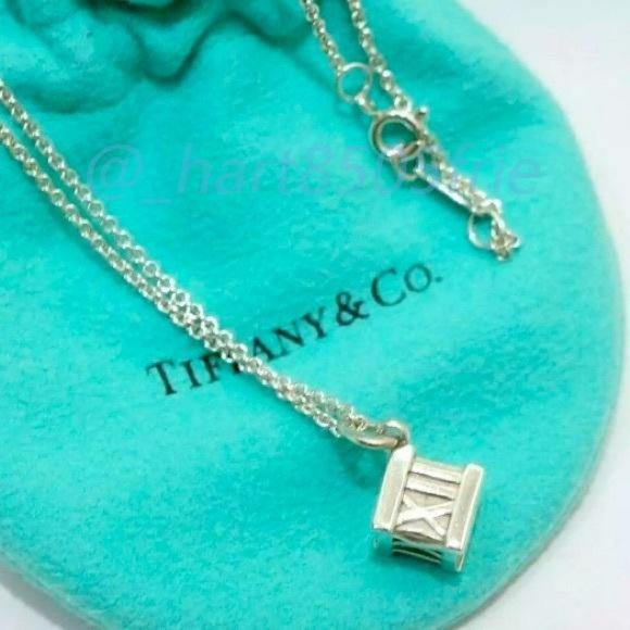 NWT Tiffany & Co. Authentic Atlas Necklace